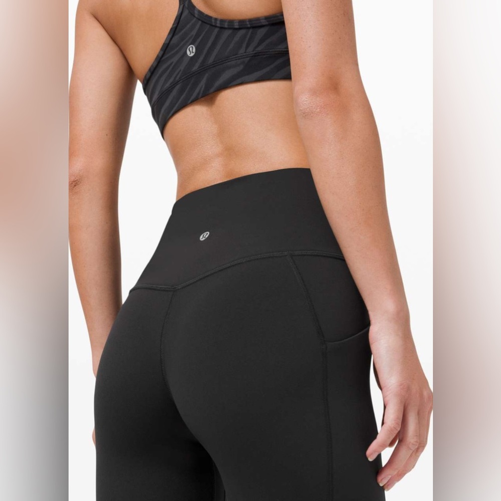 (297.)   Lululemon Align High Rise Short with Pockets 8”